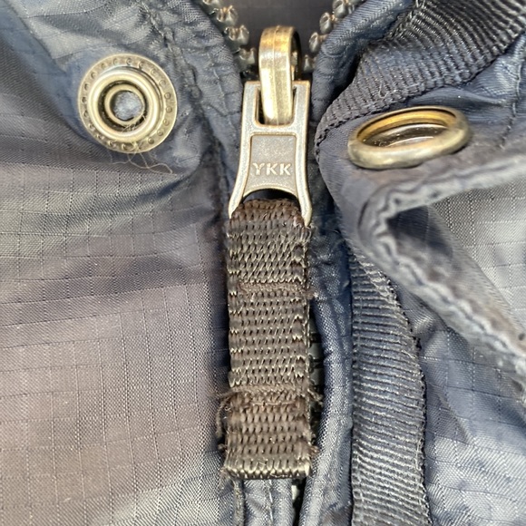 GAP Vintage Mens  Y2K! Reversible Down Vest! Med EUC!original owner! 🔥 - Picture 15 of 15